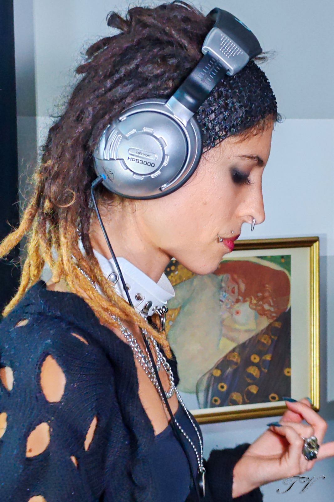 Alice Astourian - Afro Pop Alternative