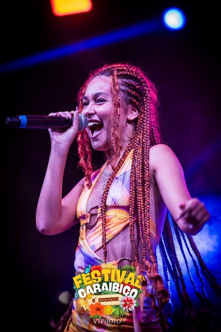 Anela - Pop Latinoamericano